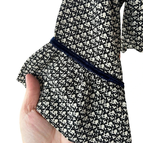 THML Women's Ruffled Velour Stripes Blouse Size Small - Picture 4 of 7